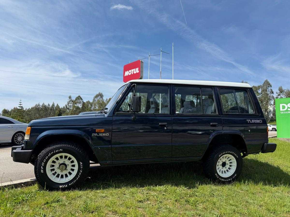mitsubishi-pajero-1988-diesel-2477cc