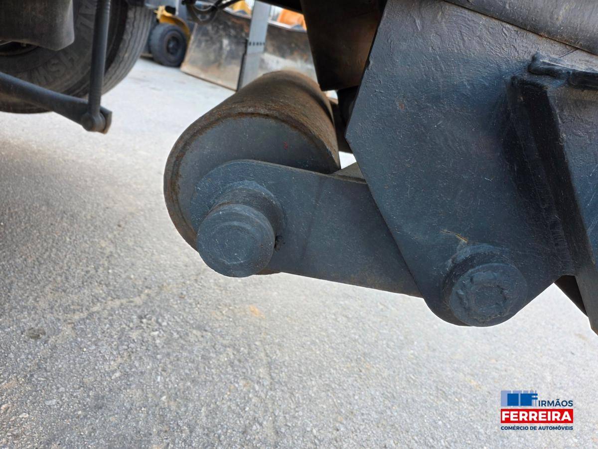 volvo-fm12-2005-diesel-12120cc