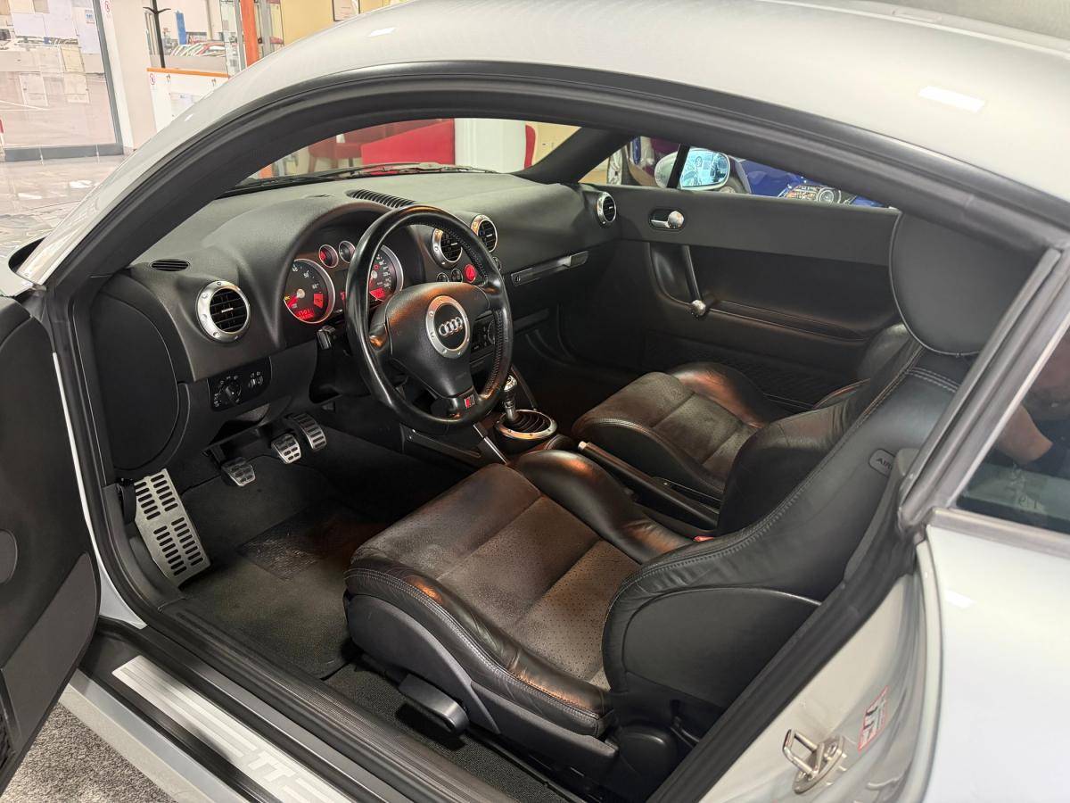 audi-tt-1999-gasolina-1781cc