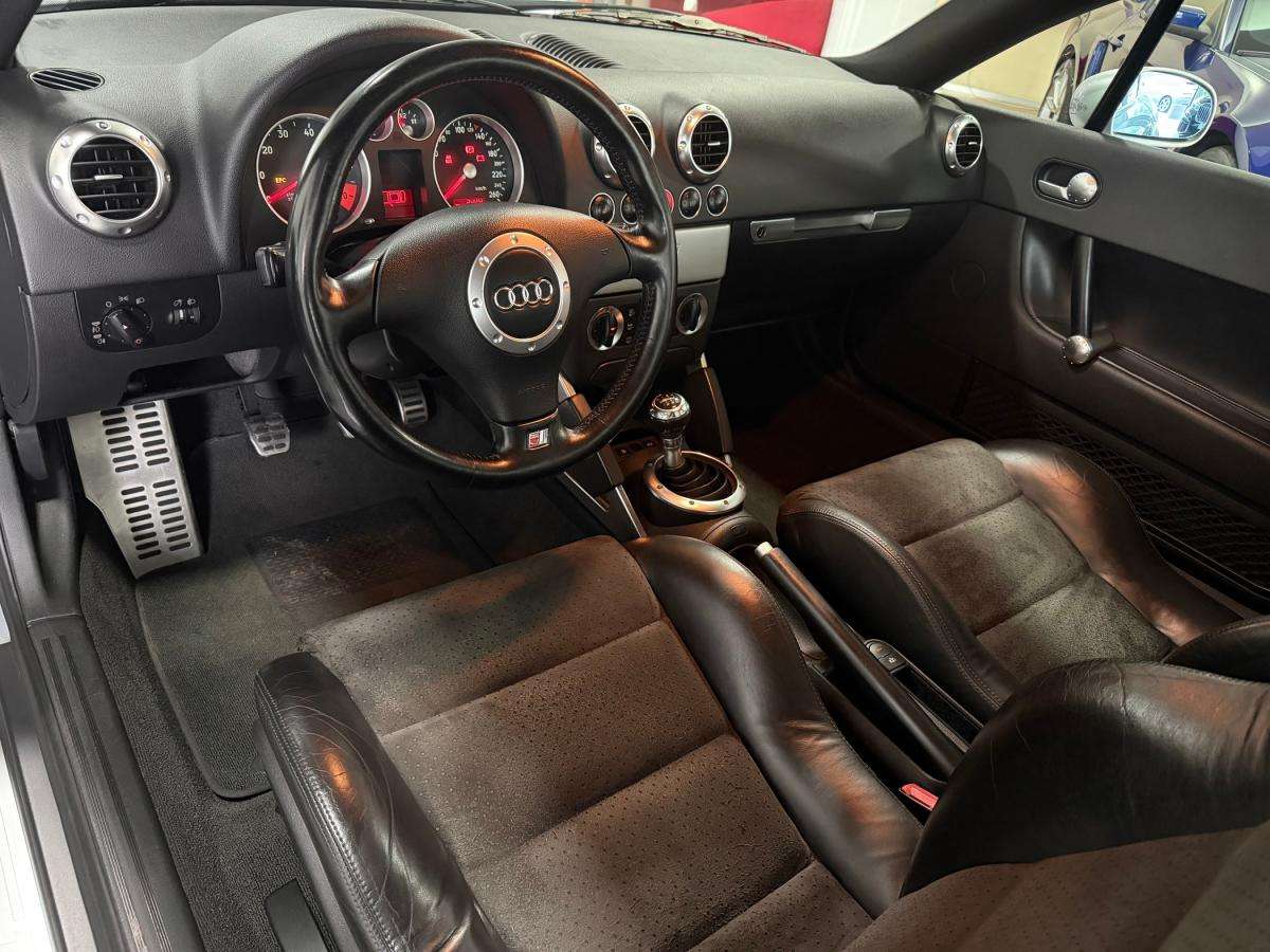 audi-tt-1999-gasolina-1781cc