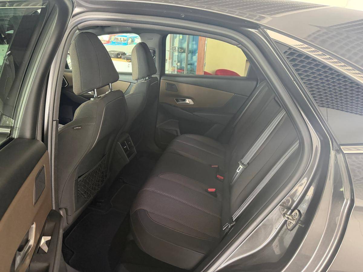ds-ds-7-crossback-2019-diesel-1499cc