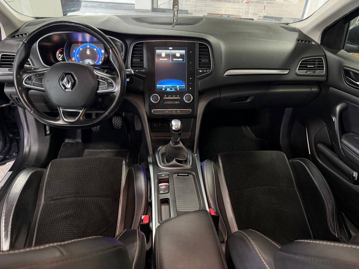 renault-megane-sport-tourer-2017-diesel-1461cc