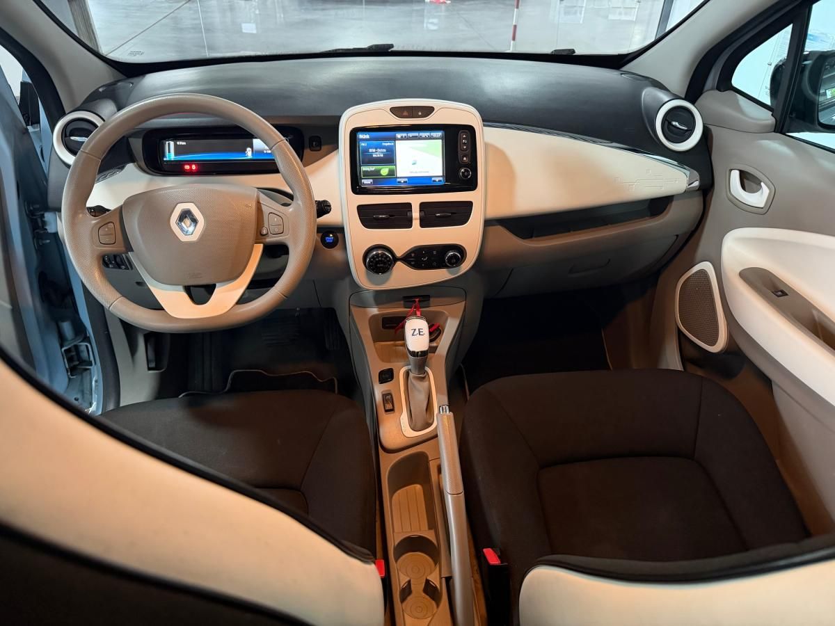 renault-zoe-2015-eletrico-0cc