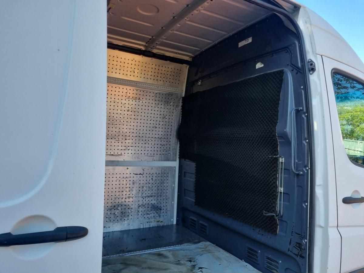 volkswagen-crafter-2015-diesel-1968cc