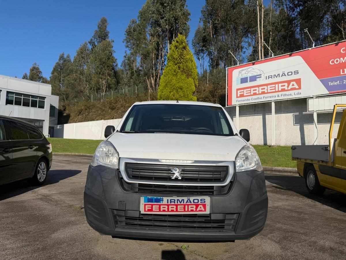 peugeot-partner-2017-diesel-1560cc