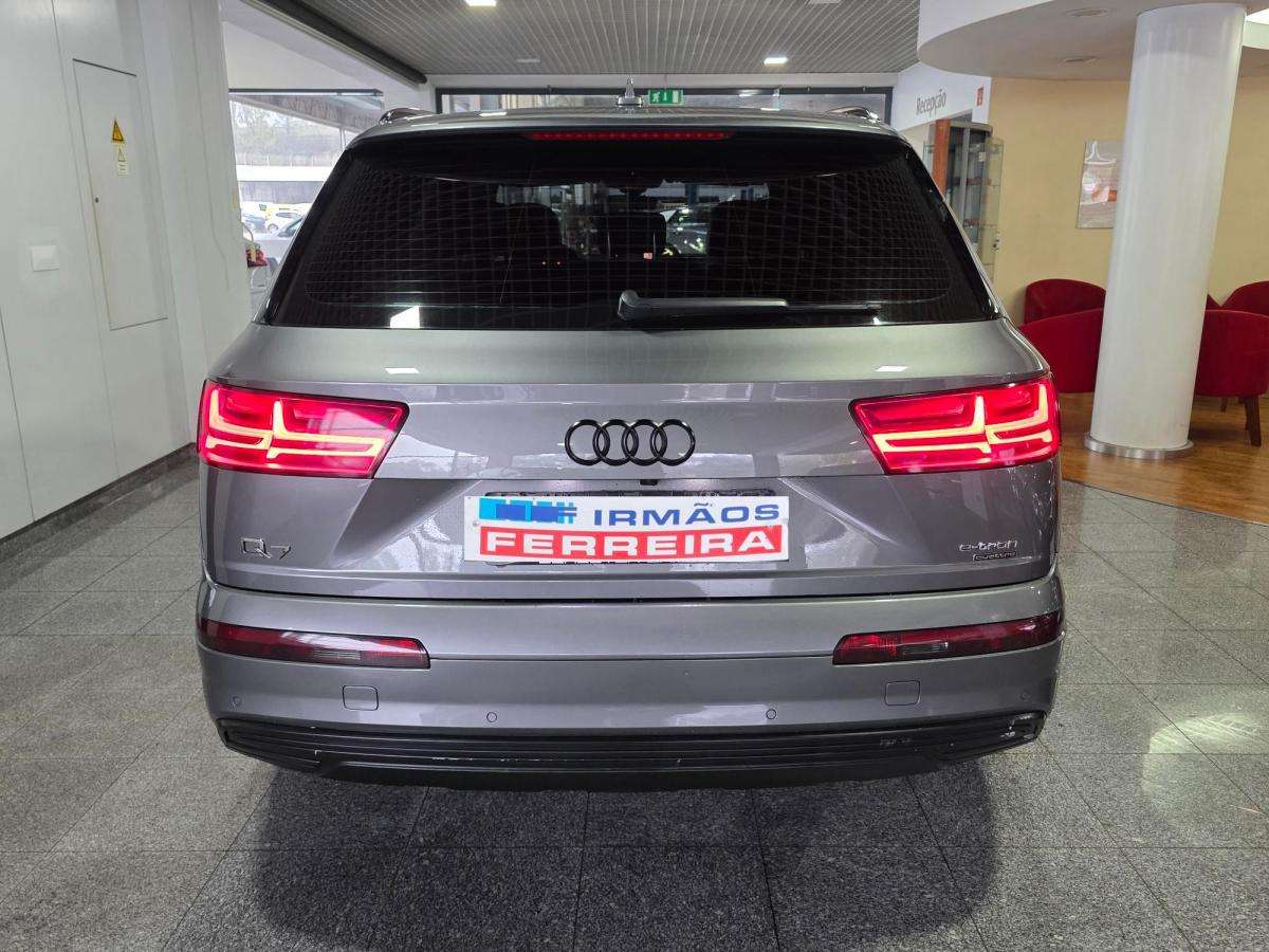audi-q7-2016-hibrido-a-diesel-2967cc