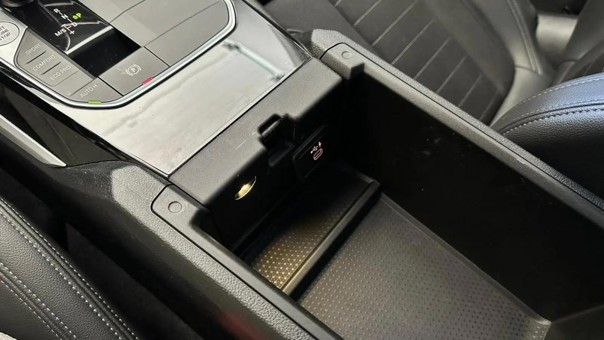 bmw-serie-3-318d-2021-diesel-1995cc