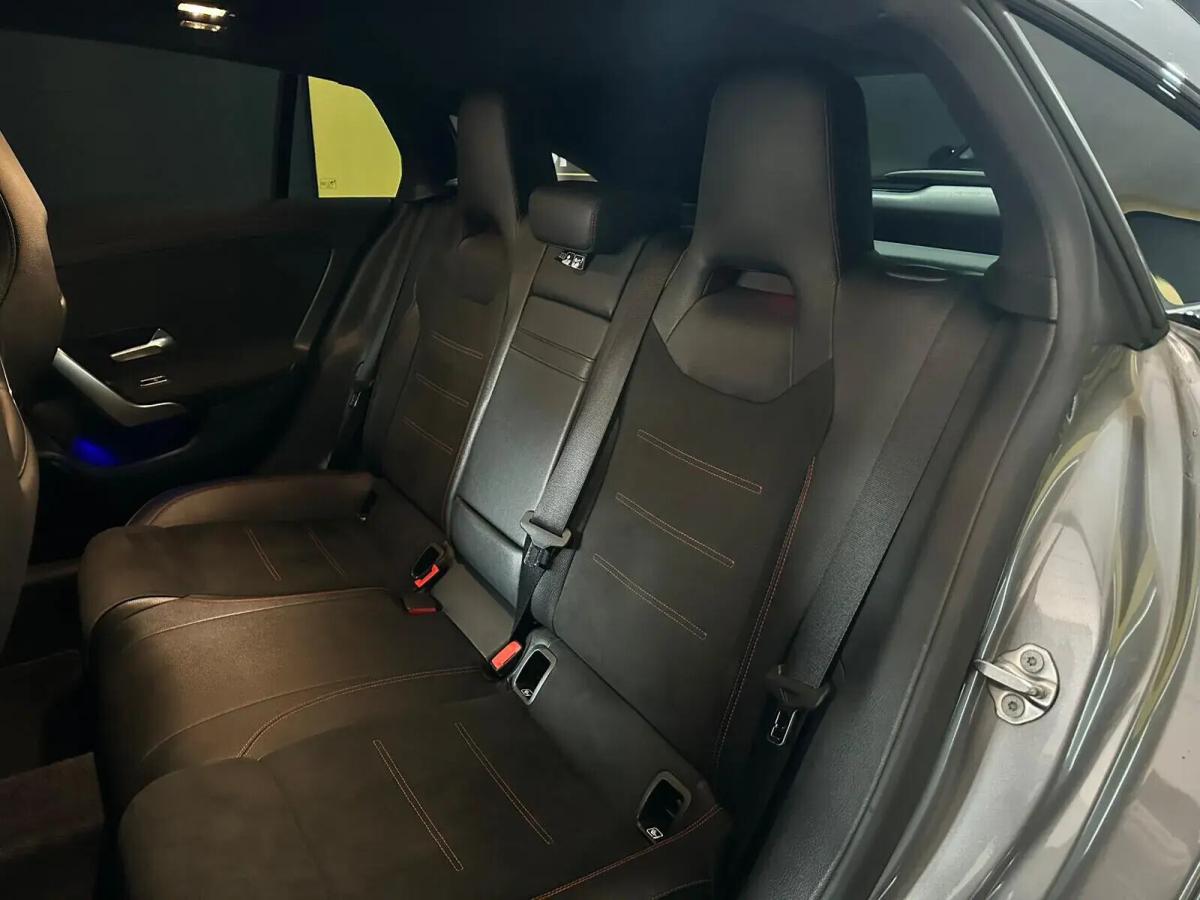 mercedes-benz-cla-180-amg-auto-2020-diesel-1461cc