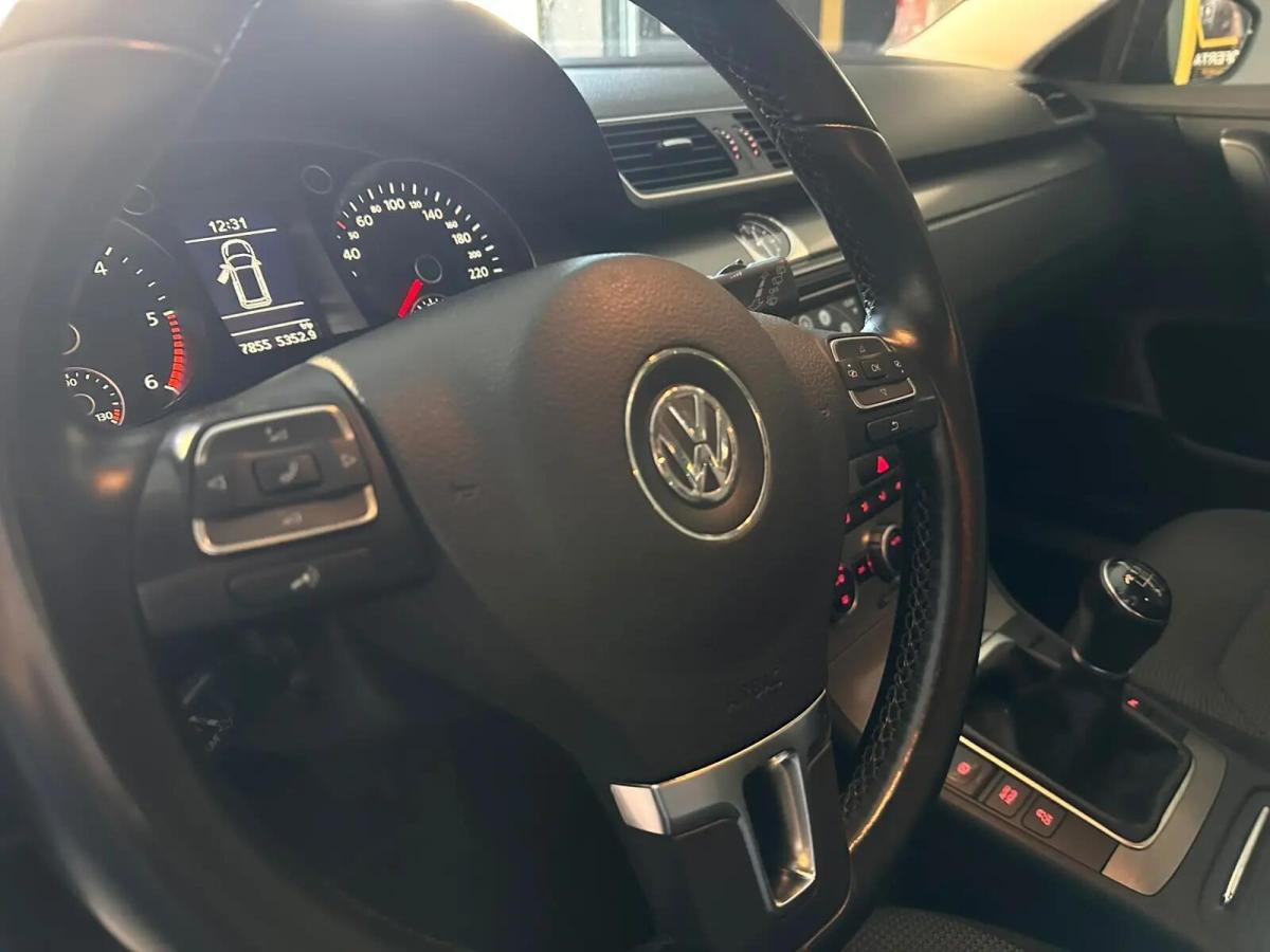 volkswagen-passat-2013-diesel-1598cc