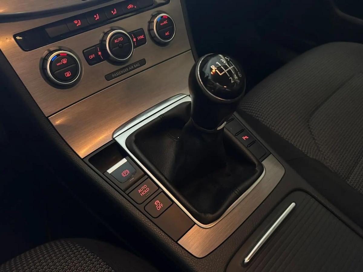volkswagen-passat-2013-diesel-1598cc
