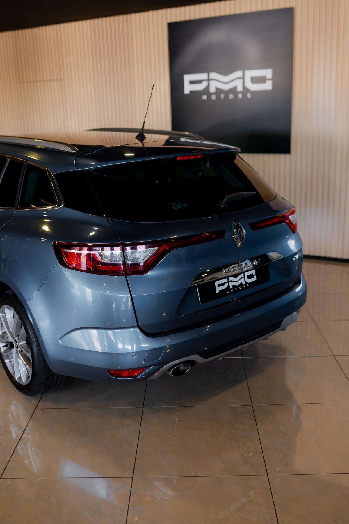 renault-megane-sport-tourer-2017-diesel-1461cc