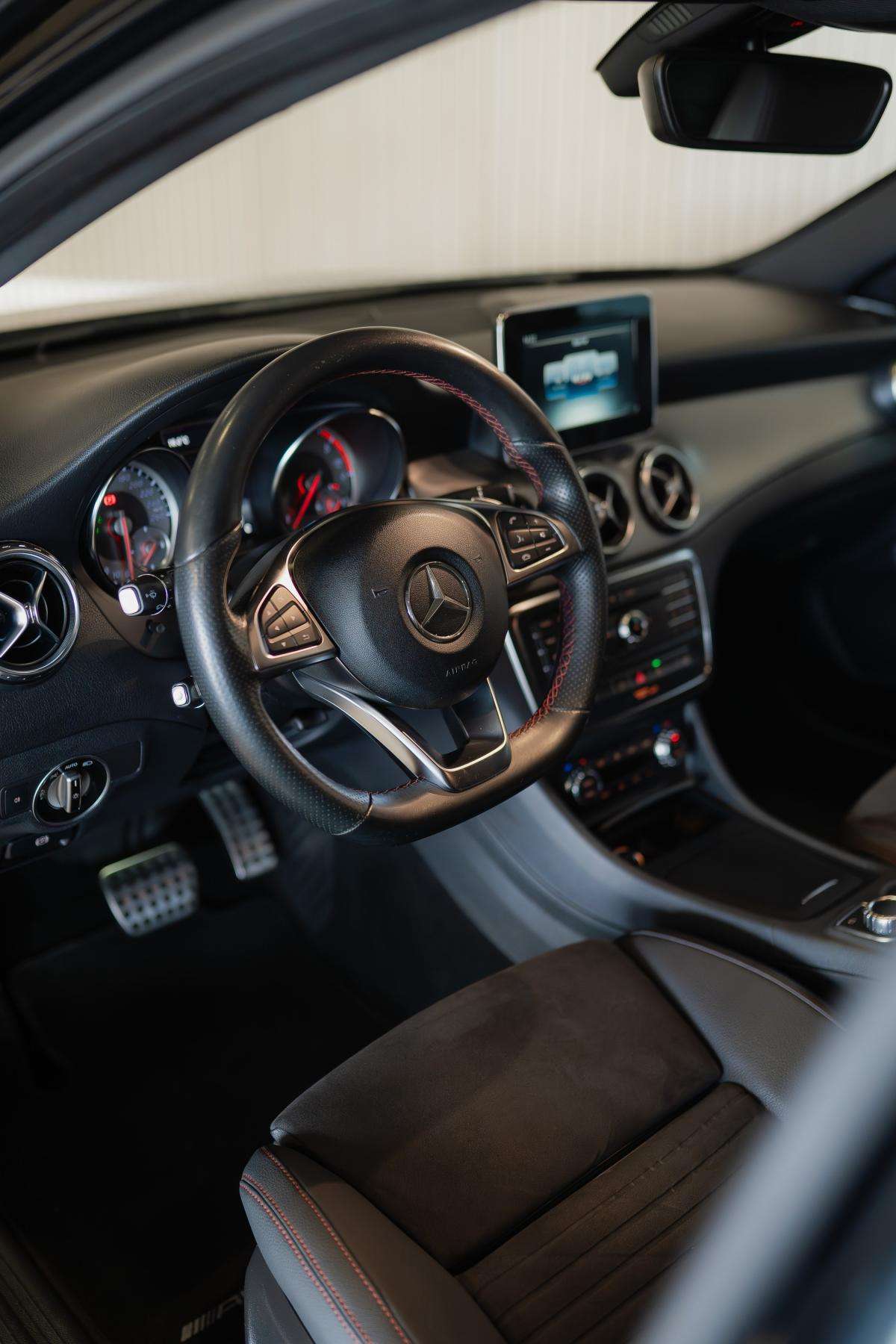 mercedes-benz-gla-2015-diesel-1461cc
