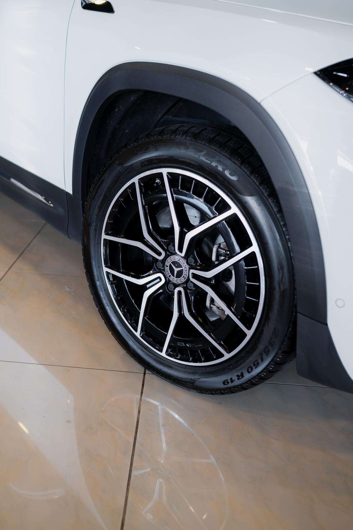 mercedes-benz-eqb-2022-eletrico-500cc