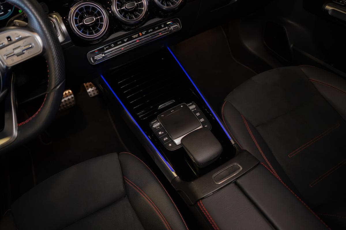 mercedes-benz-eqb-2022-eletrico-500cc