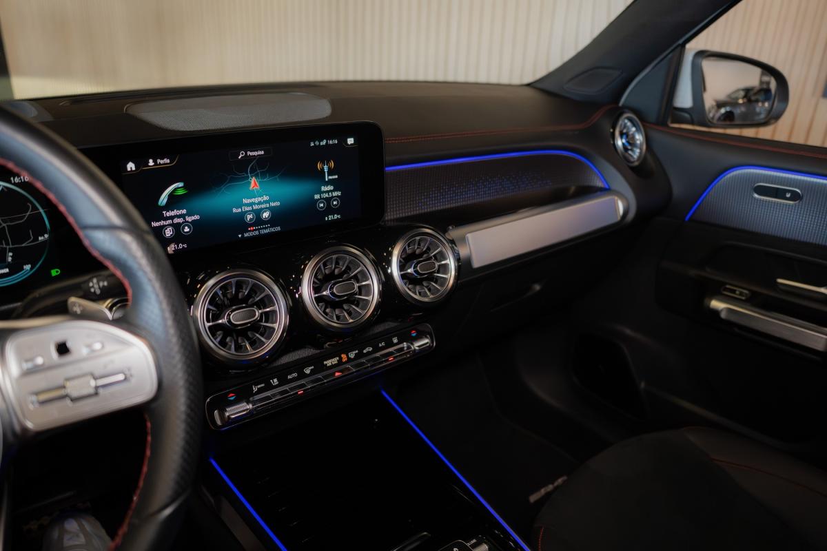 mercedes-benz-eqb-2022-eletrico-500cc