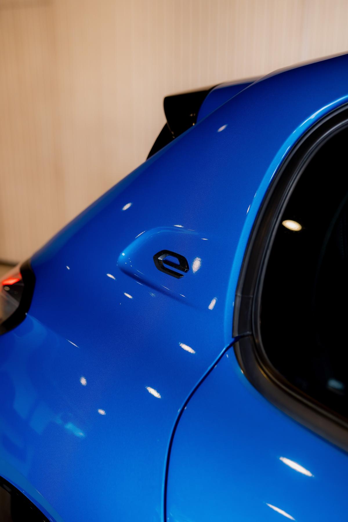 peugeot-208-2020-eletrico-500cc