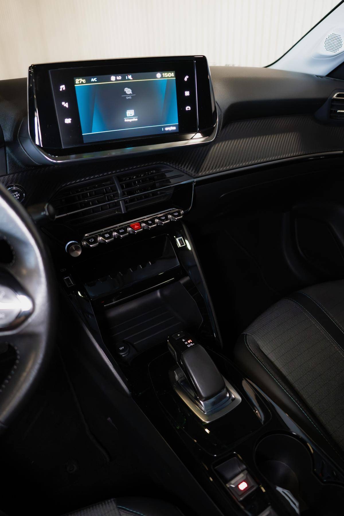 peugeot-208-2020-eletrico-500cc