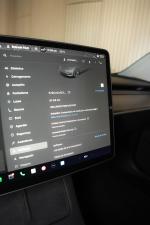 tesla-model-3-2022-eletrico-500cc