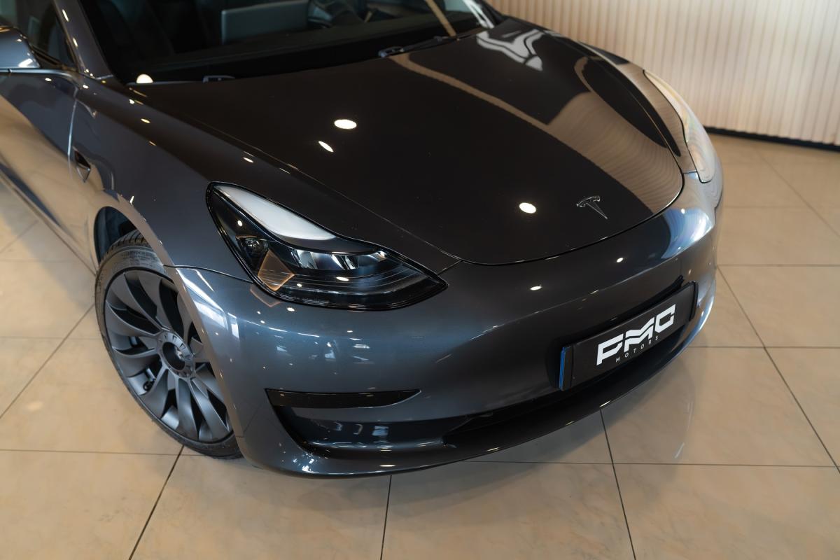 tesla-model-3-2022-eletrico-500cc