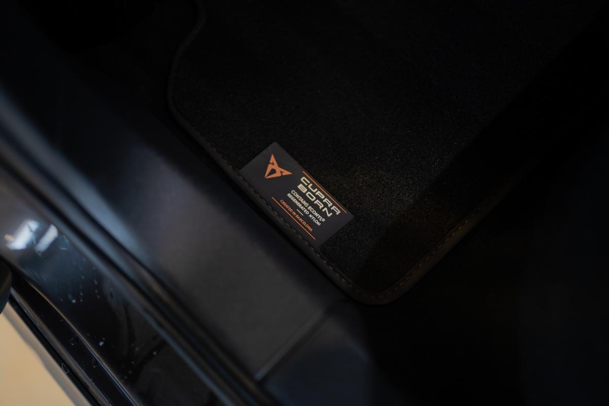cupra-born-2023-eletrico-500cc