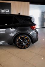 cupra-born-2023-eletrico-500cc