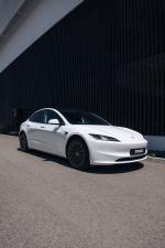 tesla-model-3-2024-eletrico-500cc