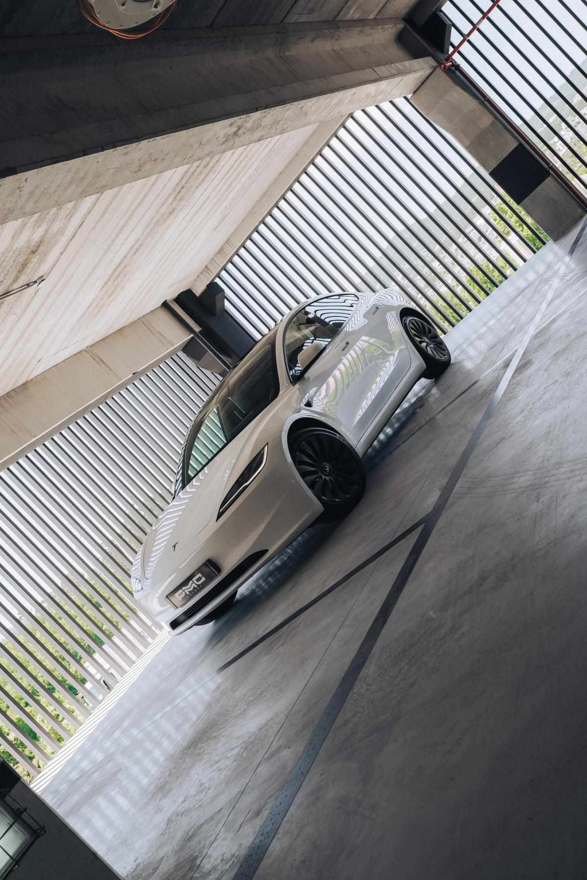 tesla-model-3-2024-eletrico-500cc