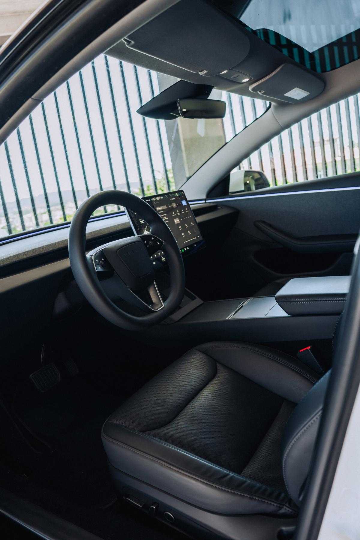 tesla-model-3-2024-eletrico-500cc