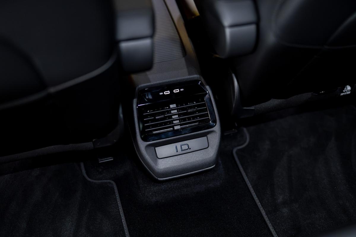 volkswagen-id-5-2022-eletrico-500cc