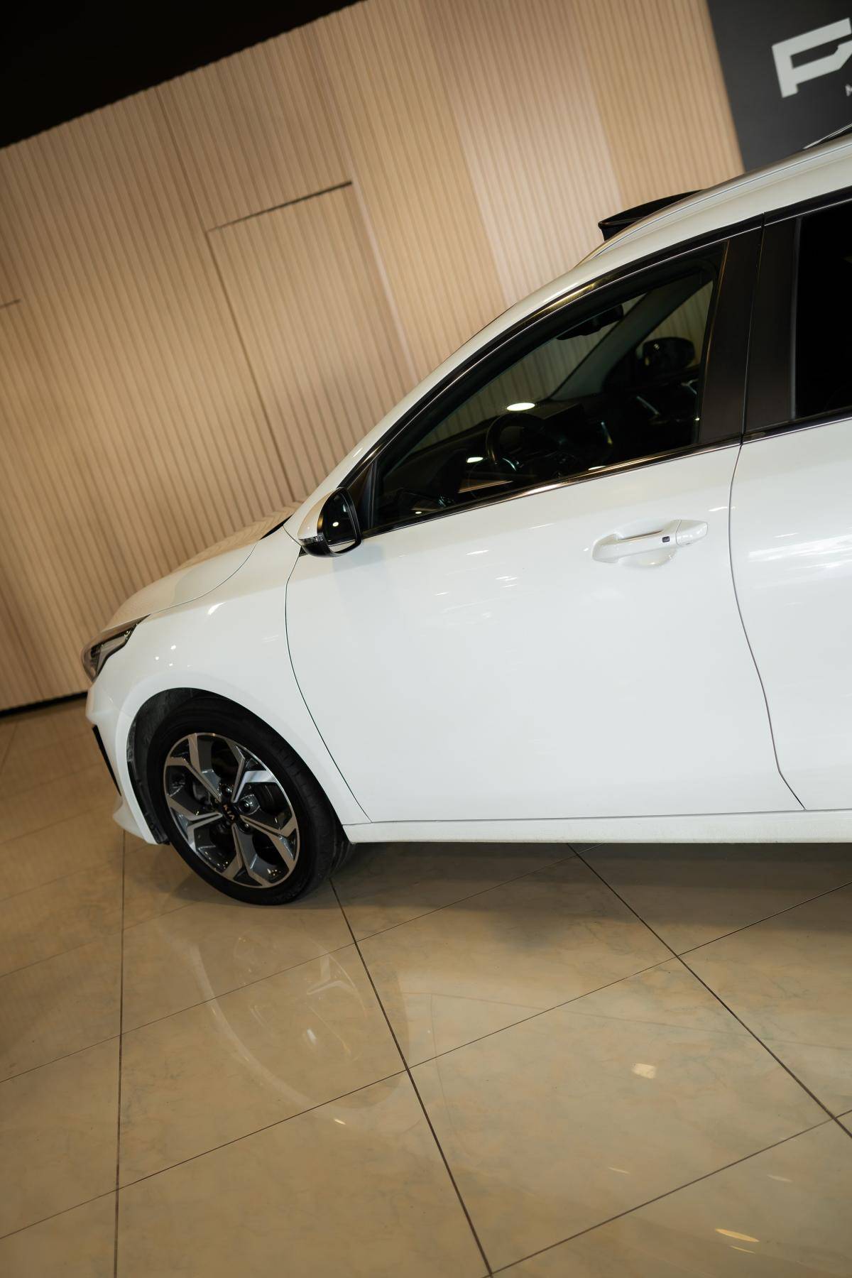 kia-ceed-sw-2020-diesel-1598cc