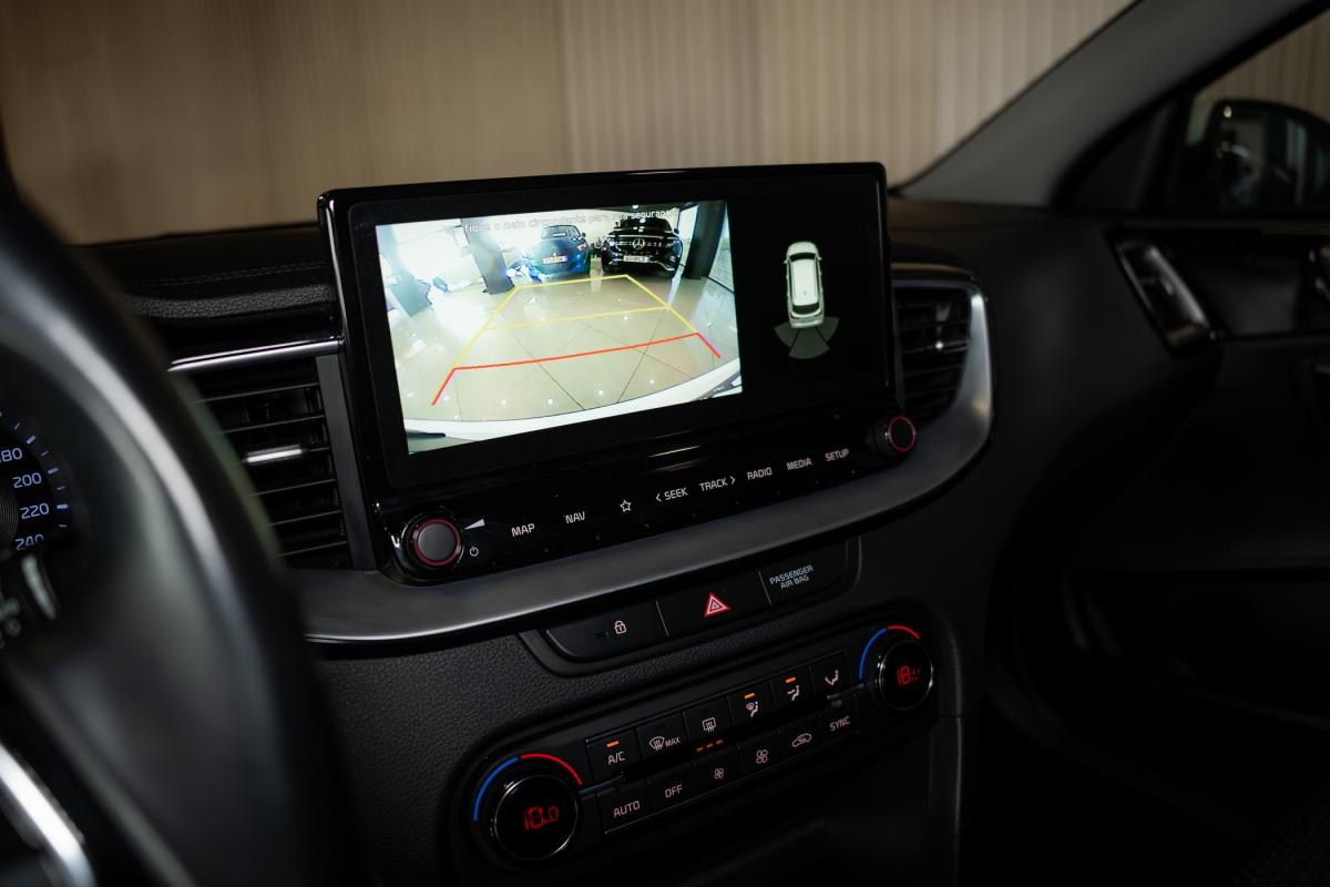 kia-ceed-sw-2020-diesel-1598cc