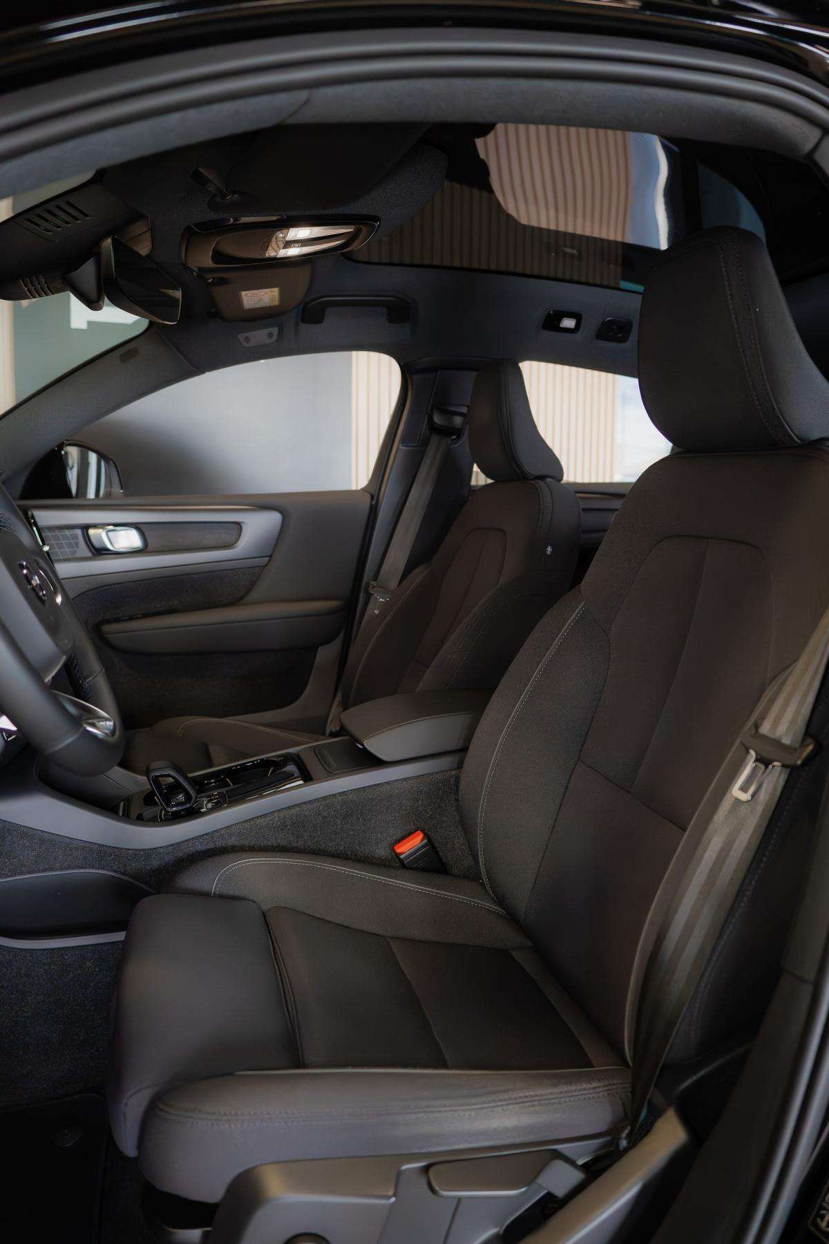 volvo-c40-2022-eletrico-500cc