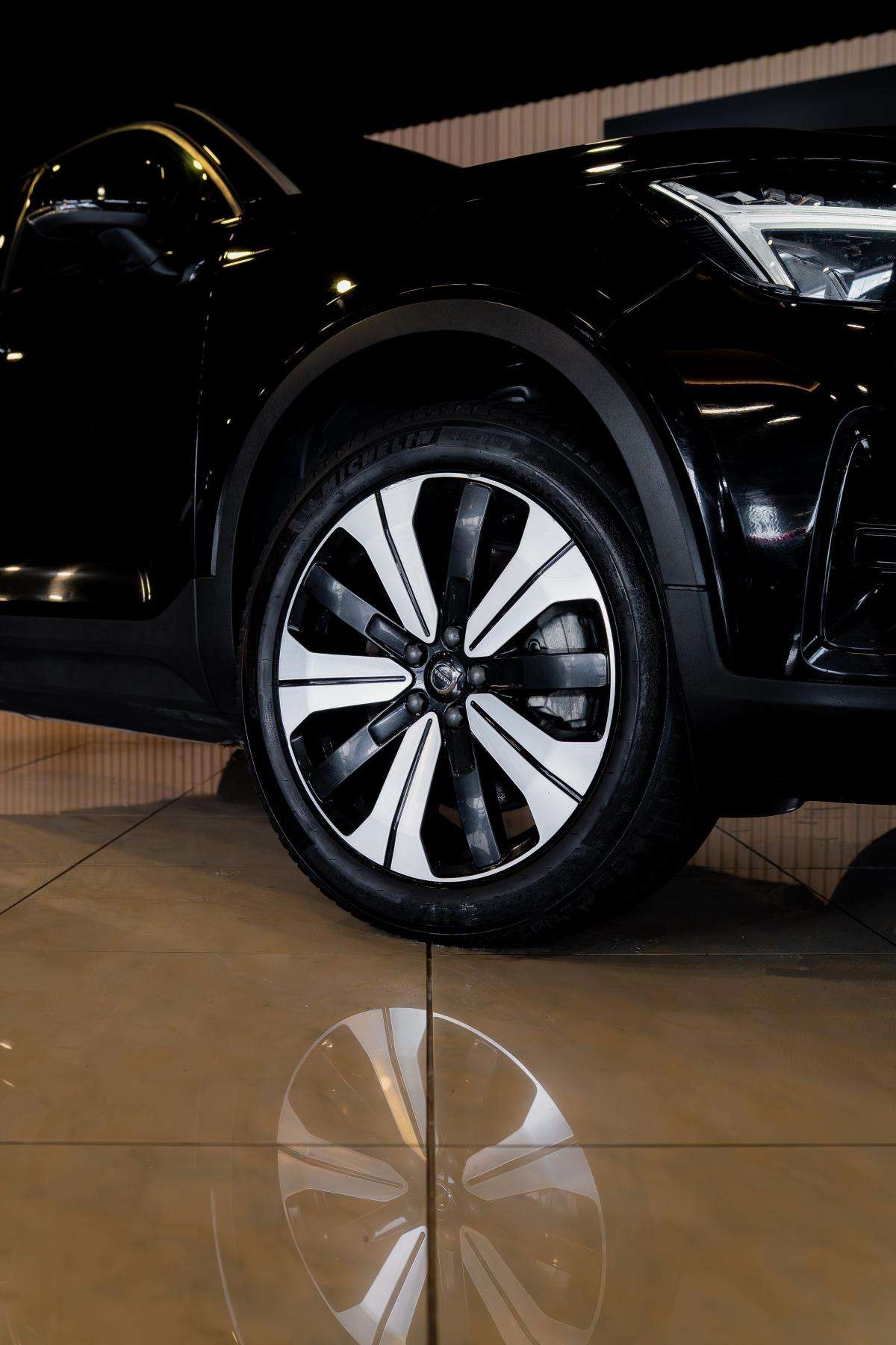 volvo-c40-2022-eletrico-500cc