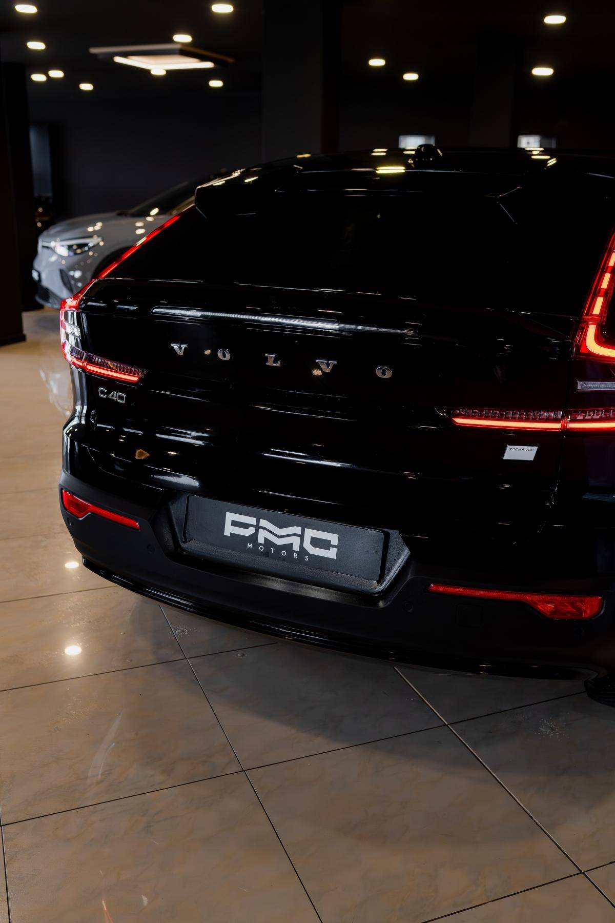 volvo-c40-2022-eletrico-500cc