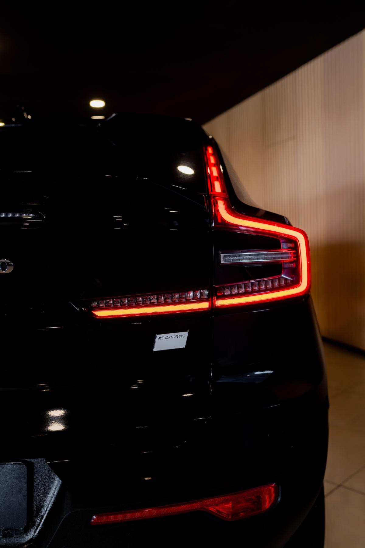 volvo-c40-2022-eletrico-500cc