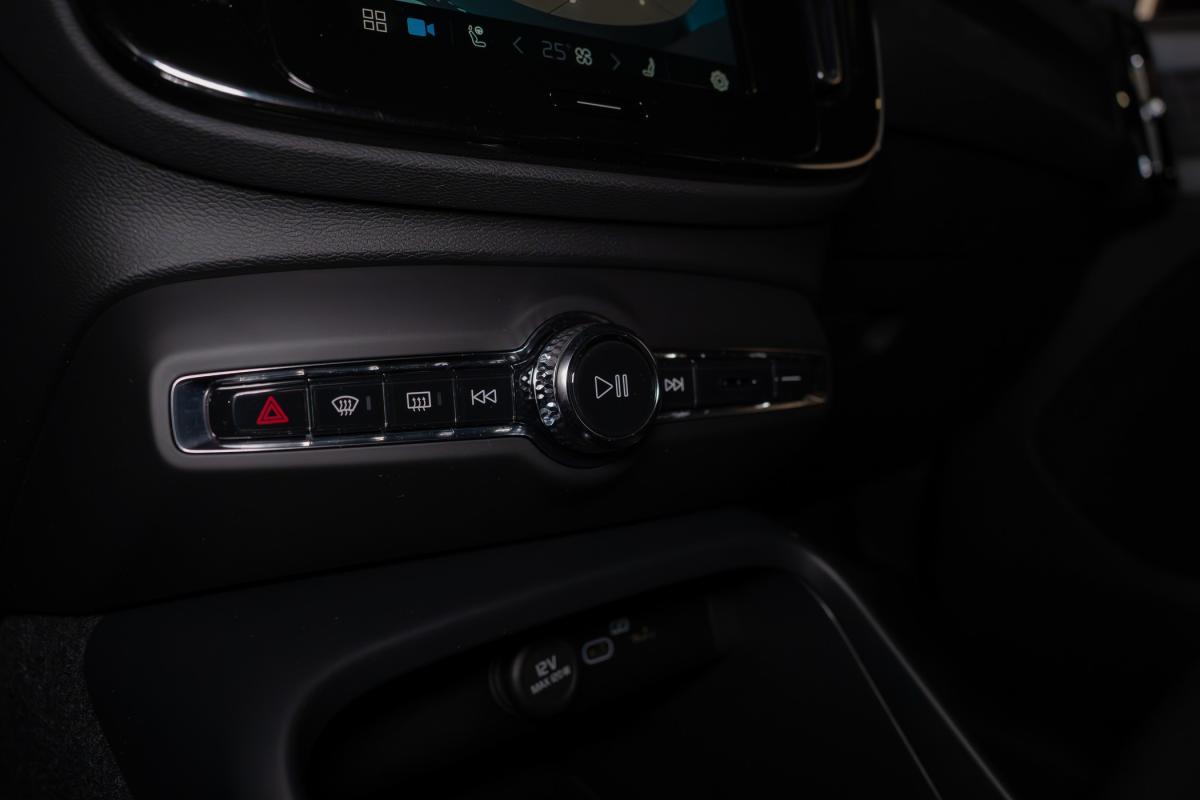 volvo-c40-2022-eletrico-500cc