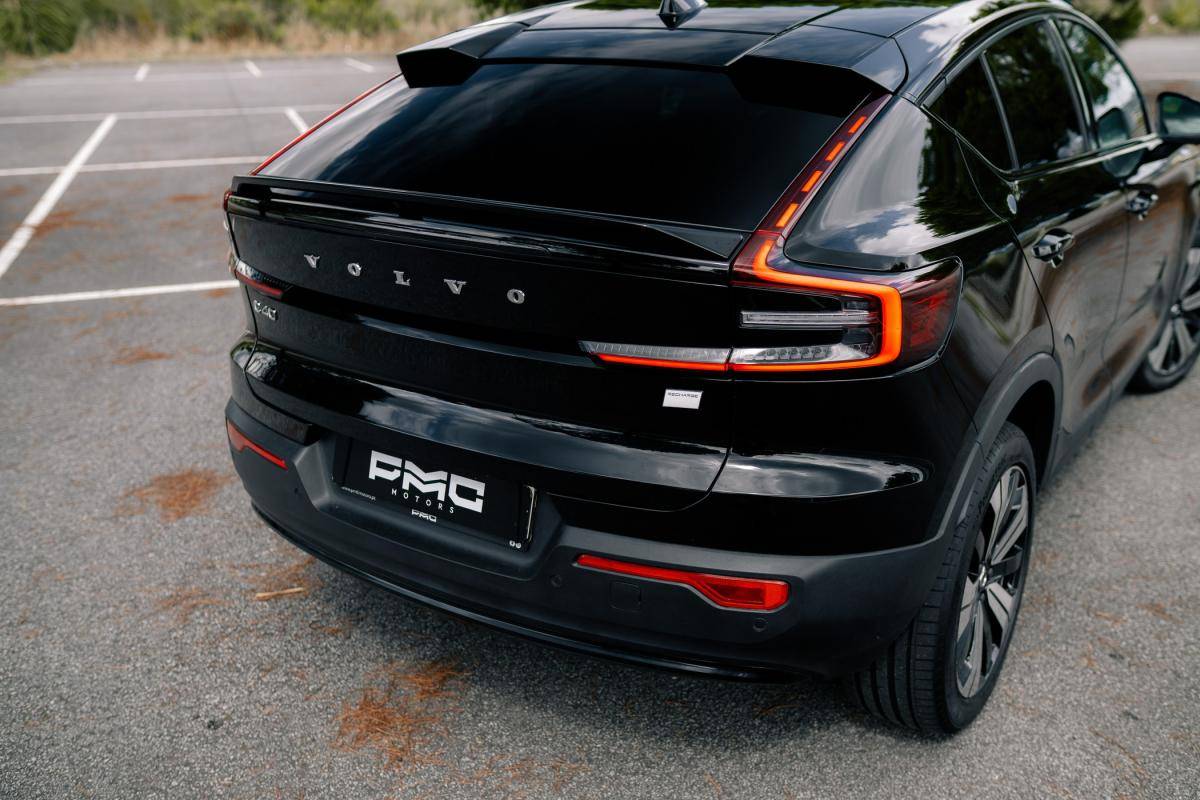 volvo-c40-2022-eletrico-500cc
