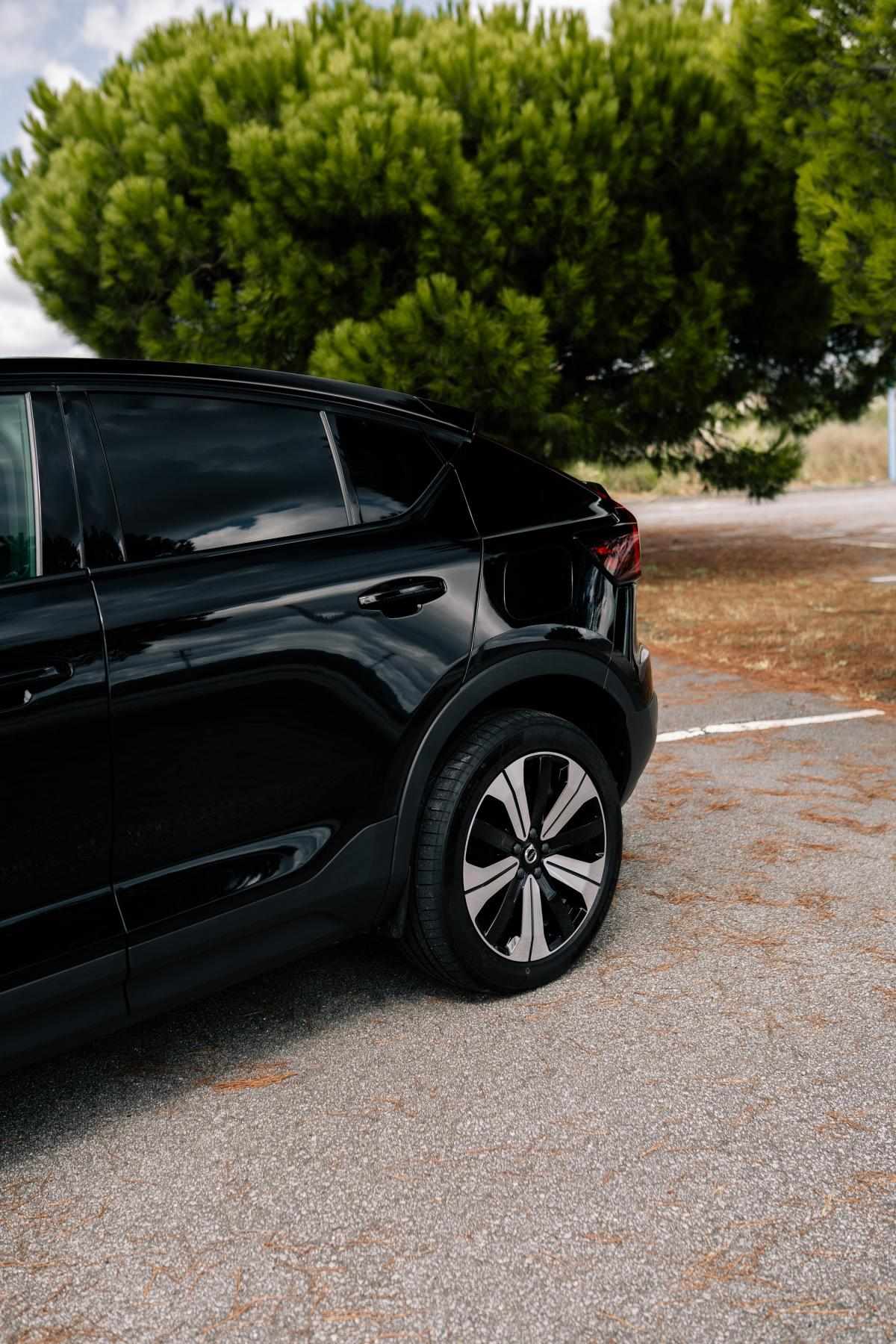 volvo-c40-2022-eletrico-500cc