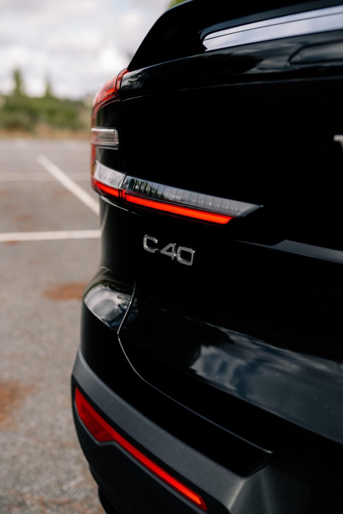 volvo-c40-2022-eletrico-500cc