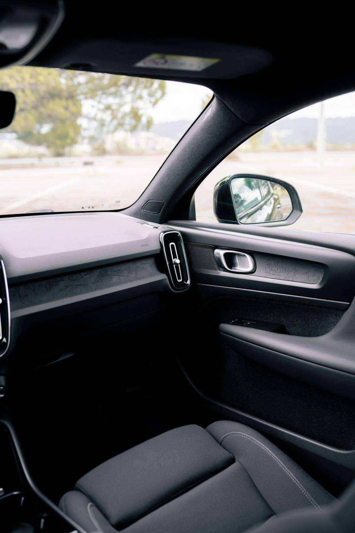 volvo-c40-2022-eletrico-500cc