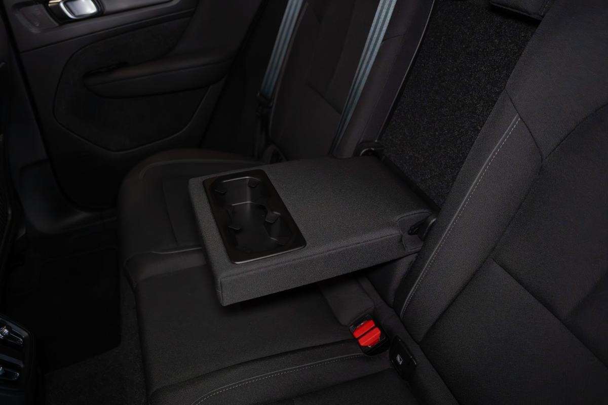 volvo-c40-2022-eletrico-500cc