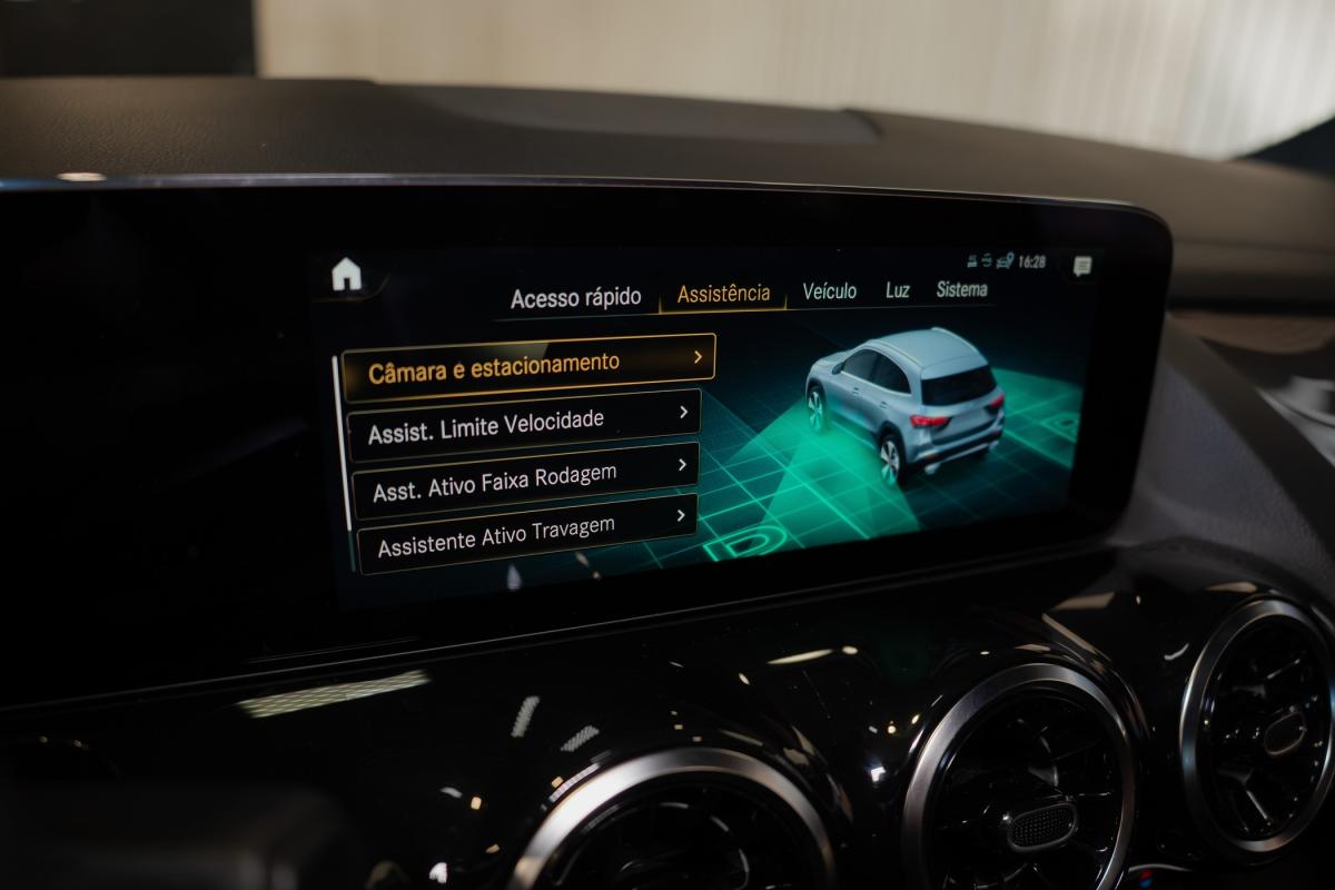 mercedes-benz-gla-2021-hibrido-a-gasolina-1332cc