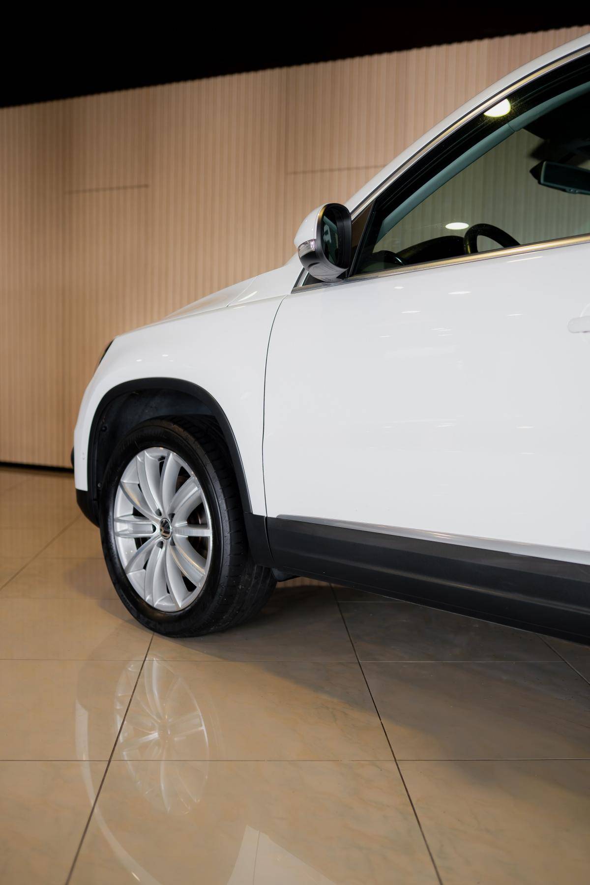volkswagen-tiguan-2011-gasolina-1390cc