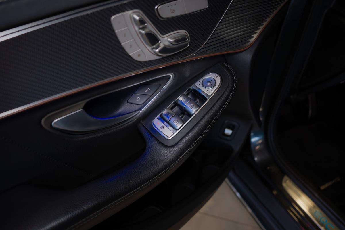 mercedes-benz-eqc-2022-eletrico-500cc