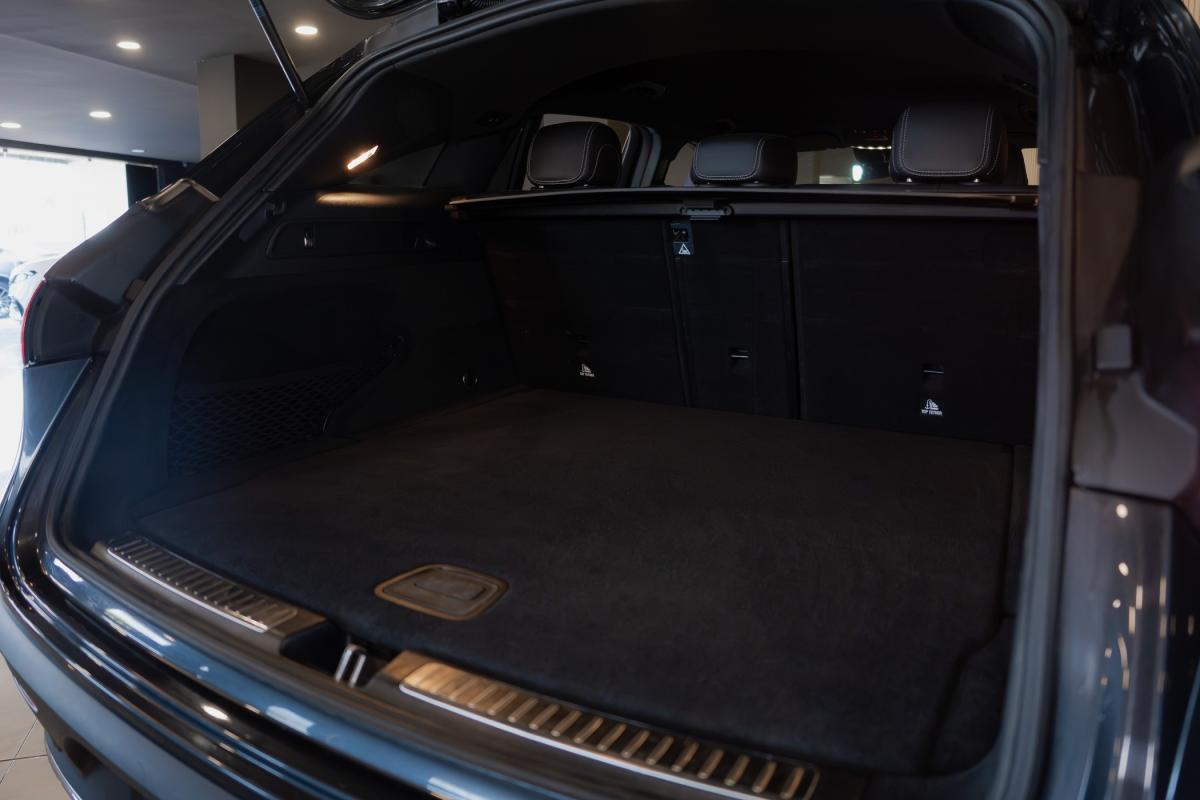 mercedes-benz-eqc-2022-eletrico-500cc