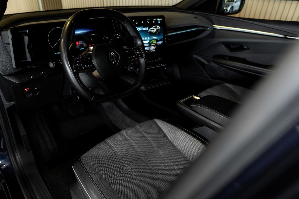 renault-megane-e-tech-2022-eletrico-0cc