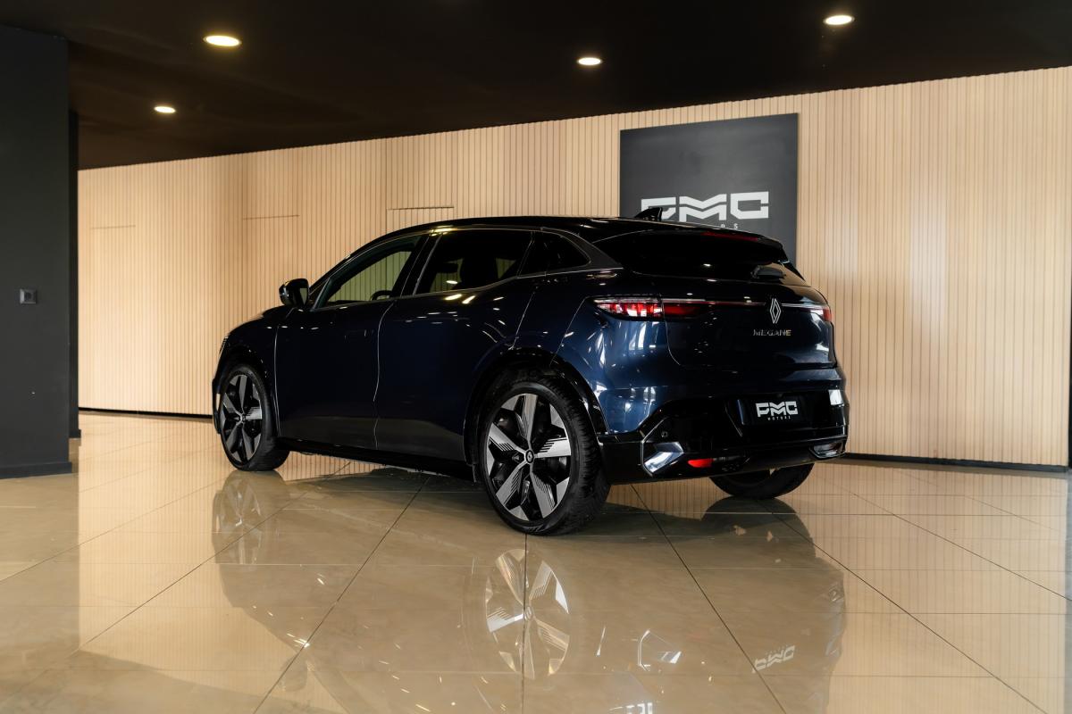 renault-megane-e-tech-2022-eletrico-0cc