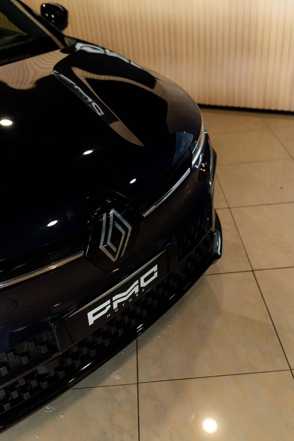renault-megane-e-tech-2022-eletrico-0cc