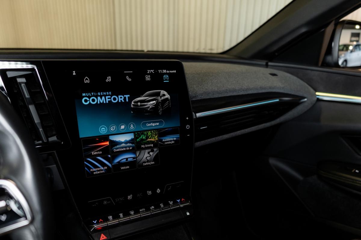 renault-megane-e-tech-2022-eletrico-0cc