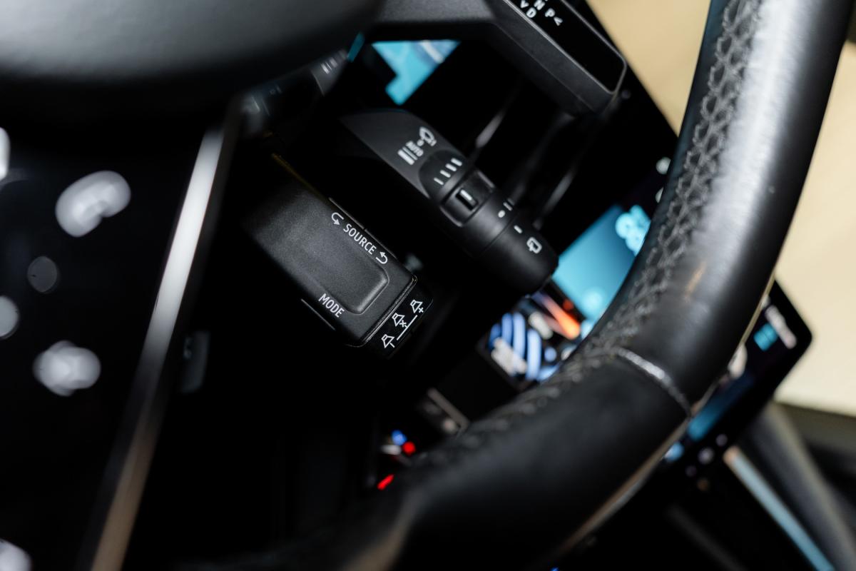 renault-megane-e-tech-2022-eletrico-0cc